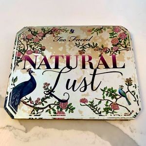 Too faced natural lust eyeshadow palette